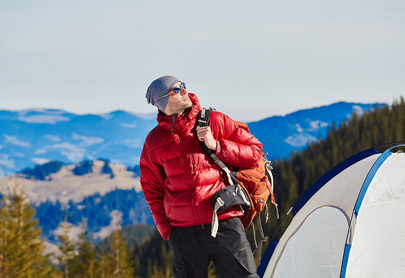 With a combination of high-quality down and ultra-lightweight shell material, this jacket excels in both retaining warmth and being lightweight.